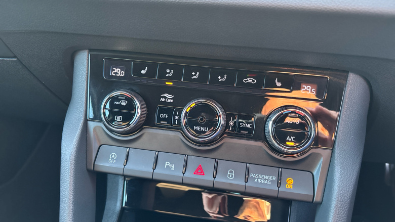 Skoda Karoq 1.5 TSI Sportline 5dr DSG Petrol Estate